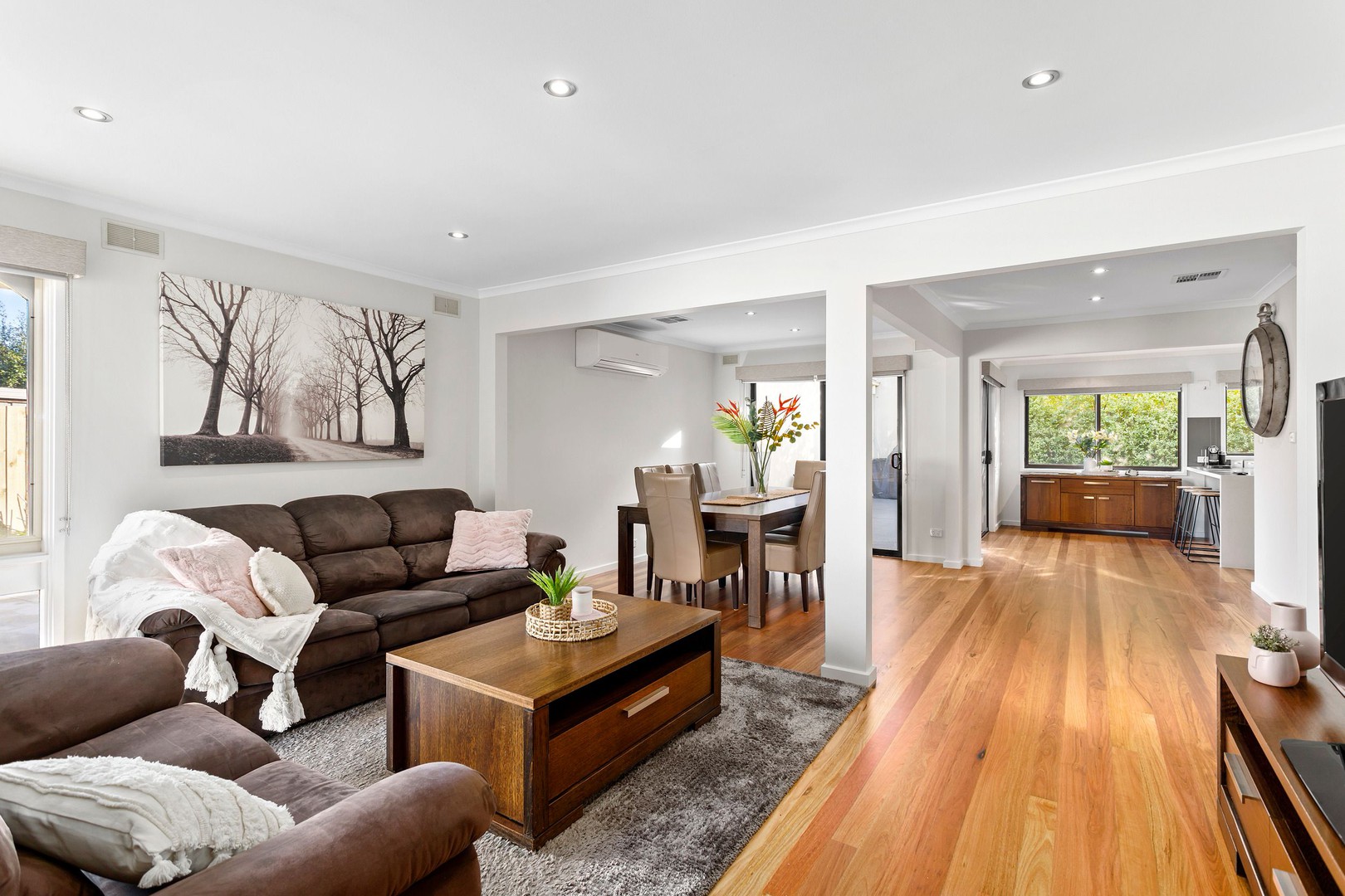 12 Hawthorn CourtKeilor East, VIC 3033, Keilor East - Thumbnail 2
