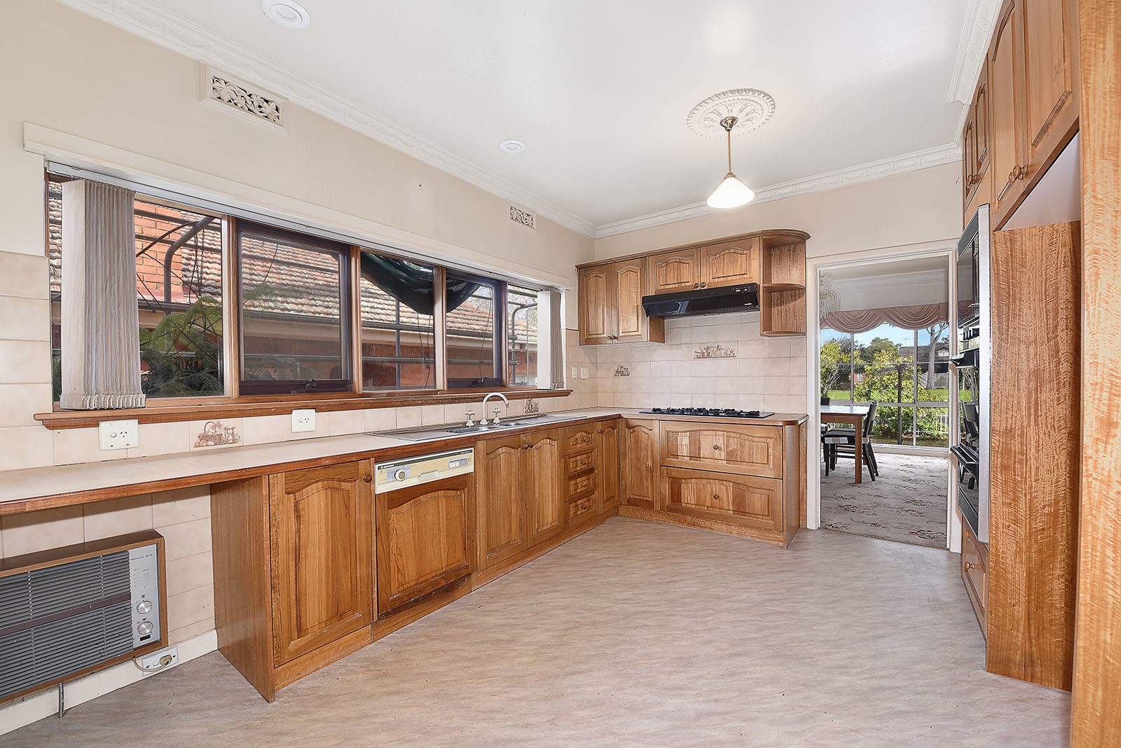 1265-1267 Dandenong Road, Malvern East, VIC 3145 - Thumbnail 2 - 06/08/2021