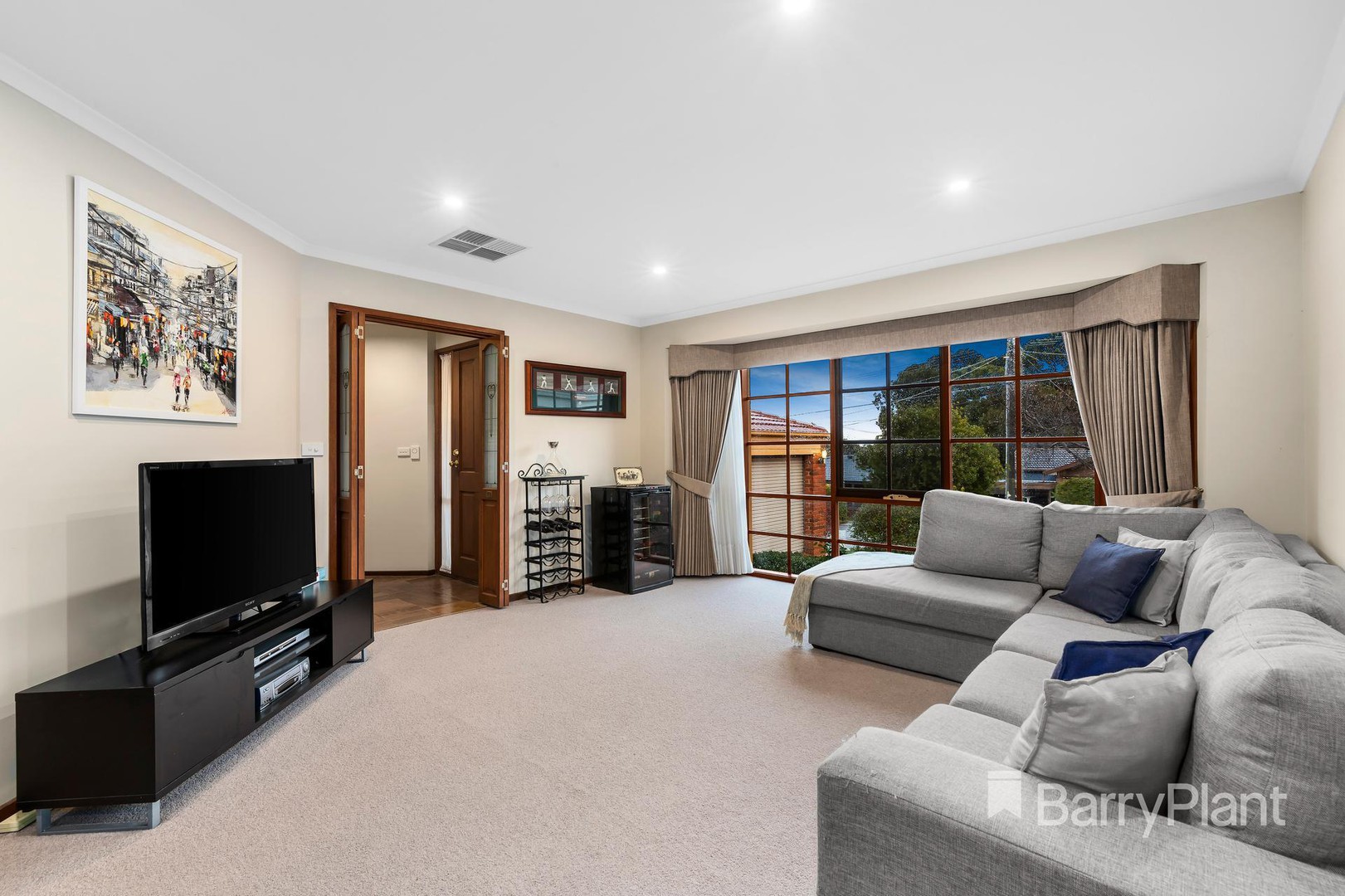 117 Warralong AvenueGreensborough, VIC 3088, Greensborough - Thumbnail 2