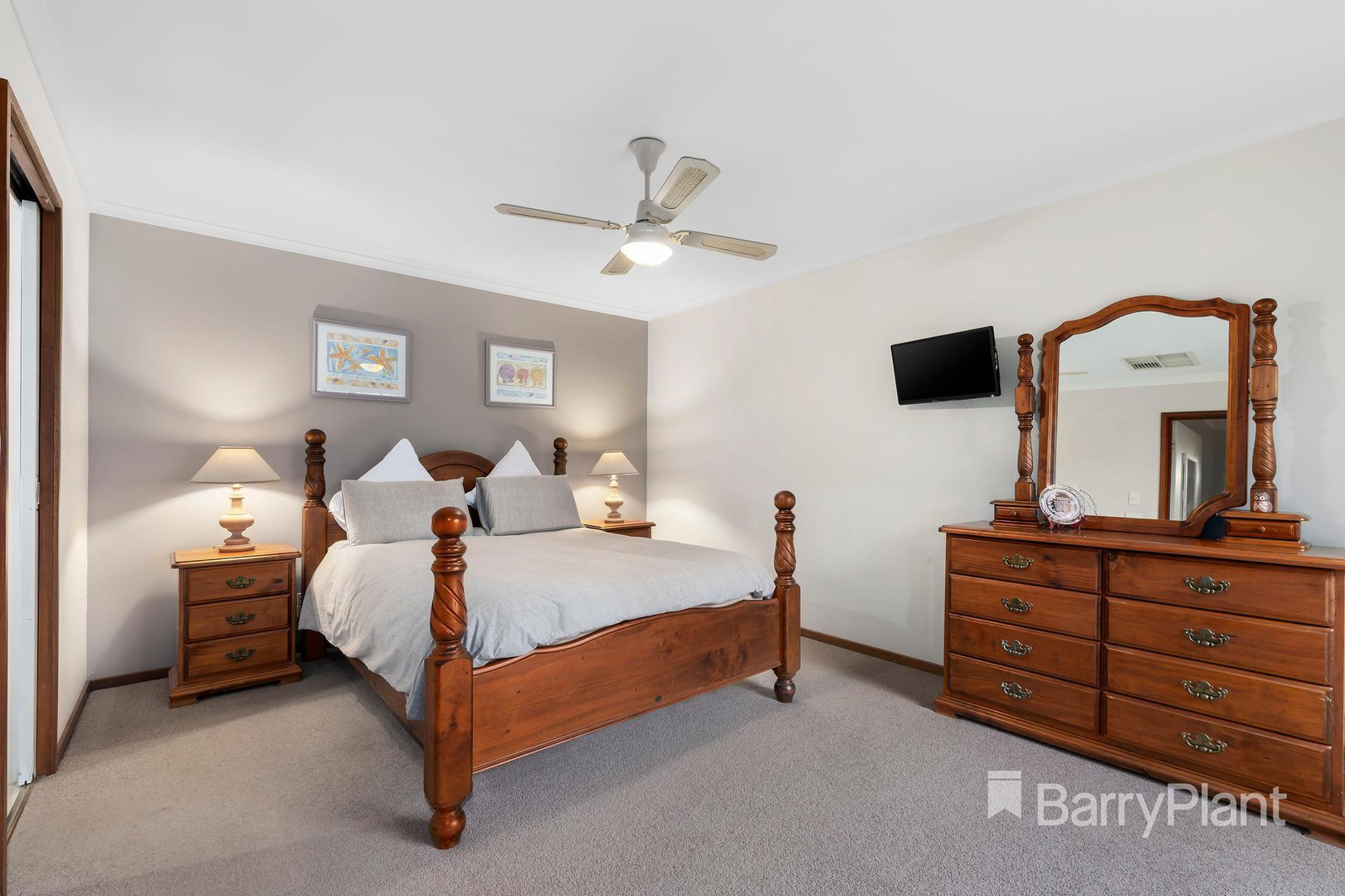 117 Warralong AvenueGreensborough, VIC 3088, Greensborough - Thumbnail 5