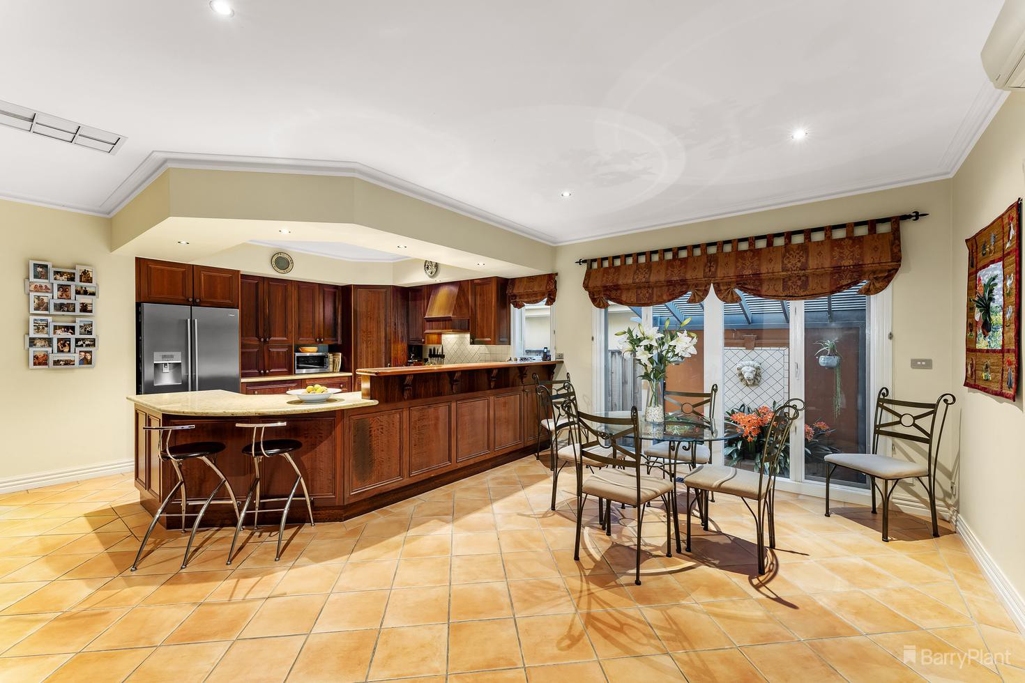 10 City View Court, Doncaster, VIC 3108, Doncaster - Thumbnail 7