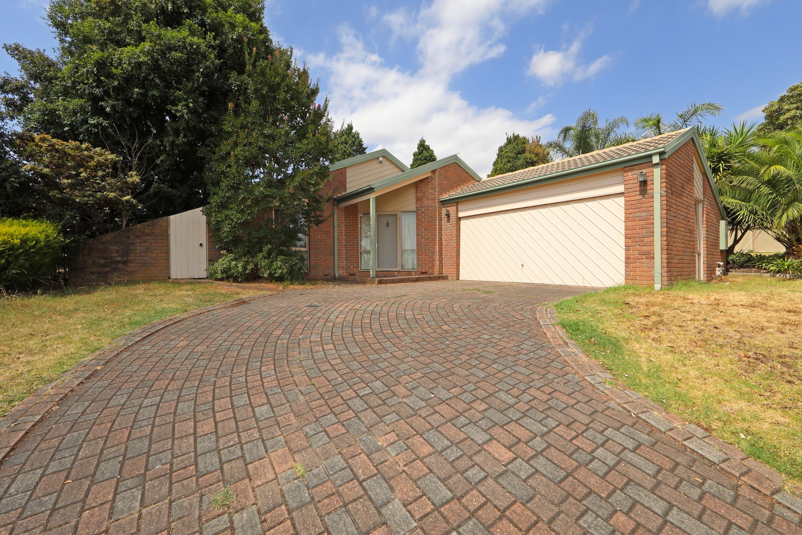 2 Rigby MewsRowville, VIC 3178  - Leased, Rowville - Thumbnail 7
