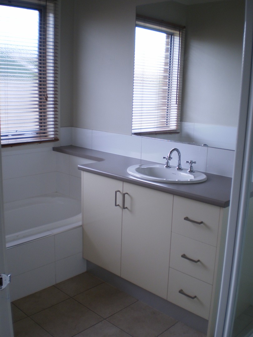 4/11 Boundary RoadNewcomb, VIC 3219  - Leased, Newcomb - Thumbnail 5