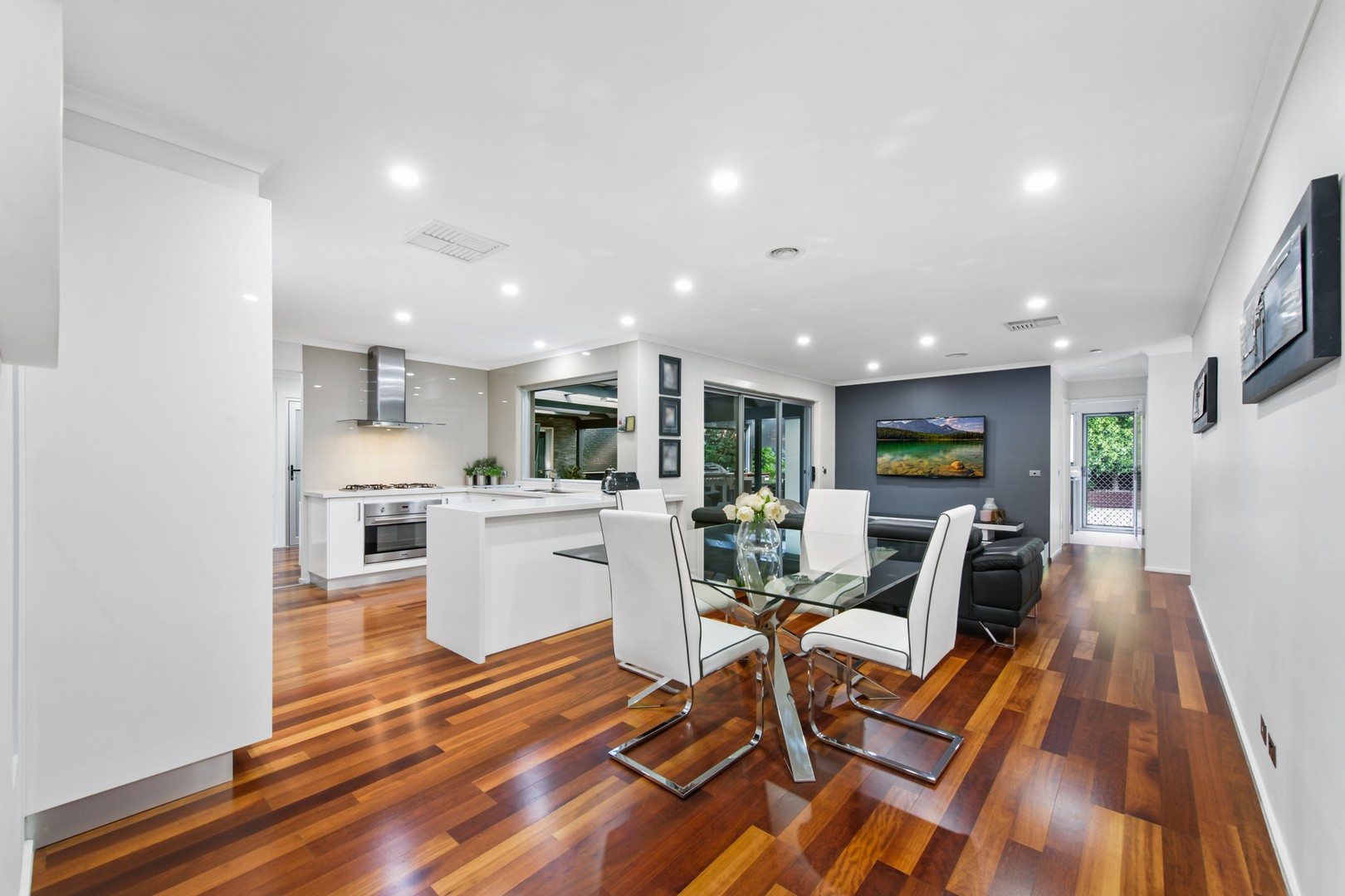 13 Munich DriveKeilor Downs, VIC 3038, Keilor Downs - Thumbnail 3