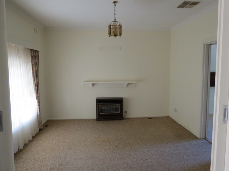 5 Capper CourtFlora Hill, VIC 3550  - Leased, Flora Hill - Thumbnail 2