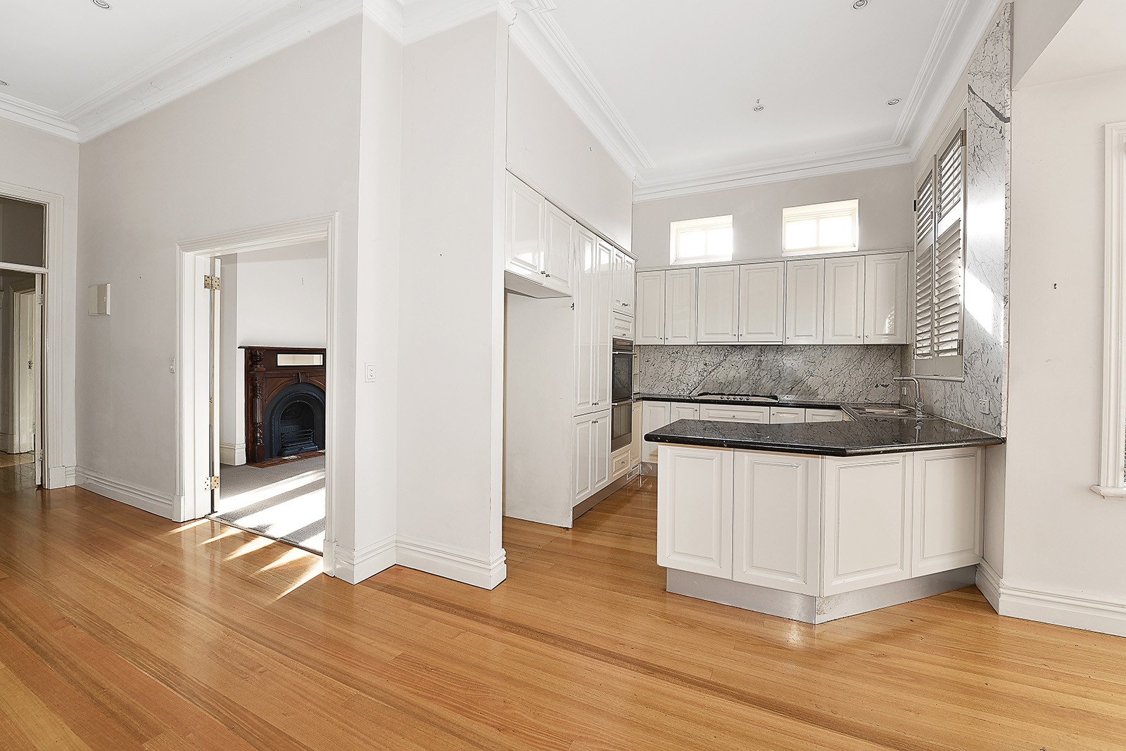 72 Bulla RoadStrathmore, VIC 3041  - Leased, Strathmore - Thumbnail 4