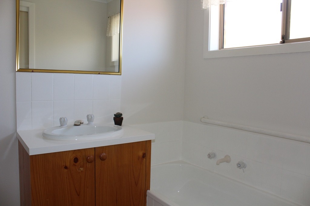 2/174 Retreat RoadSpring Gully, VIC 3550  - Leased, Spring Gully - Thumbnail 5