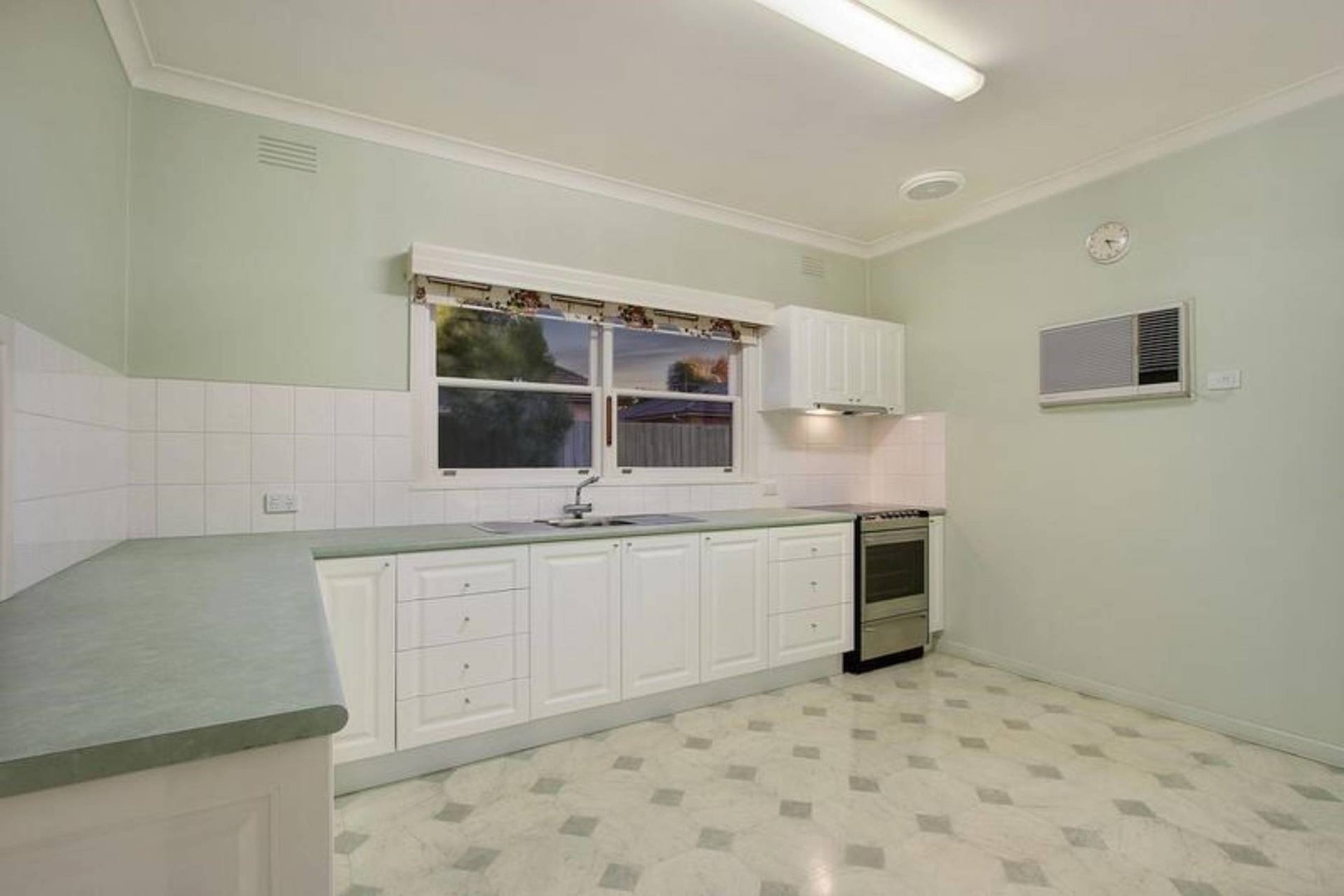 10 Cullis ParadeBayswater, VIC 3153, Bayswater - Thumbnail 5