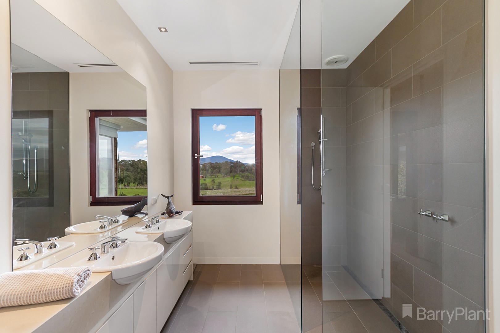 330 Sugarloaf Creek RoadBroadford, VIC 3658, Broadford - Thumbnail 6