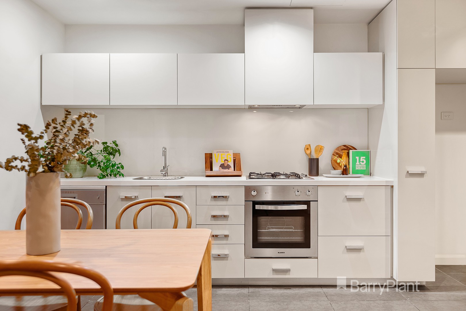201/8 Breavington WayNorthcote, VIC 3070, Northcote - Thumbnail 2