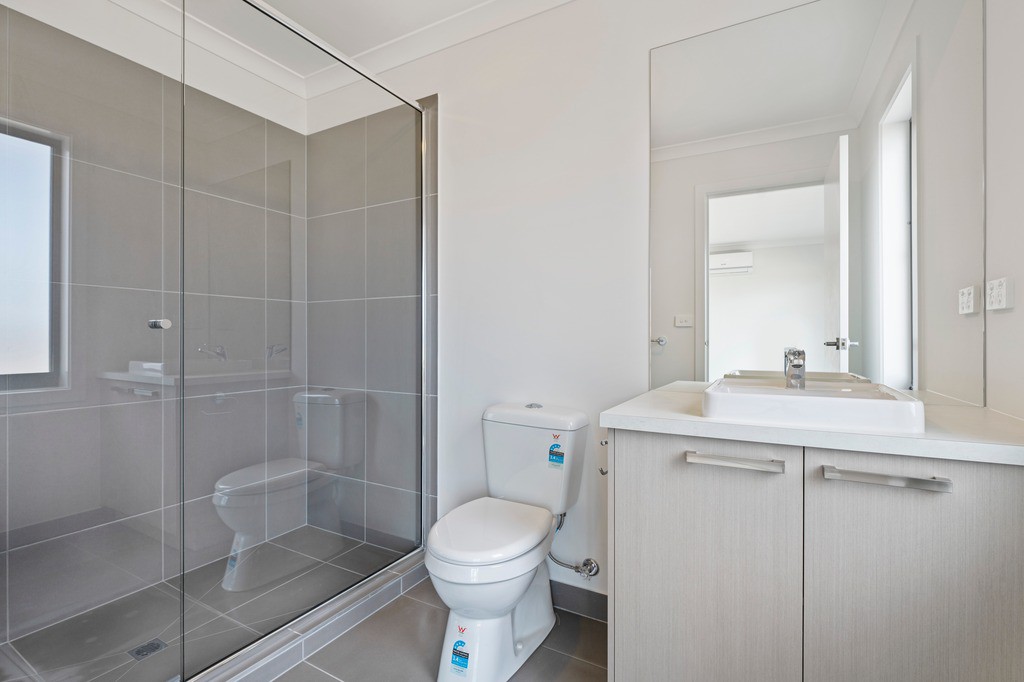 11 Parkfield BoulevardCharlemont, VIC 3217  - Leased, Charlemont - Thumbnail 5
