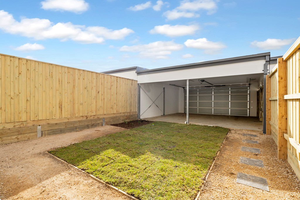 11 Parkfield BoulevardCharlemont, VIC 3217  - Leased, Charlemont - Thumbnail 6
