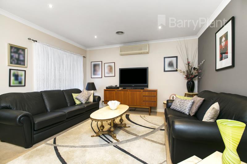 2/8 Margaret Street, Parkdale, VIC 3195 - Thumbnail 2 - 17/08/2021
