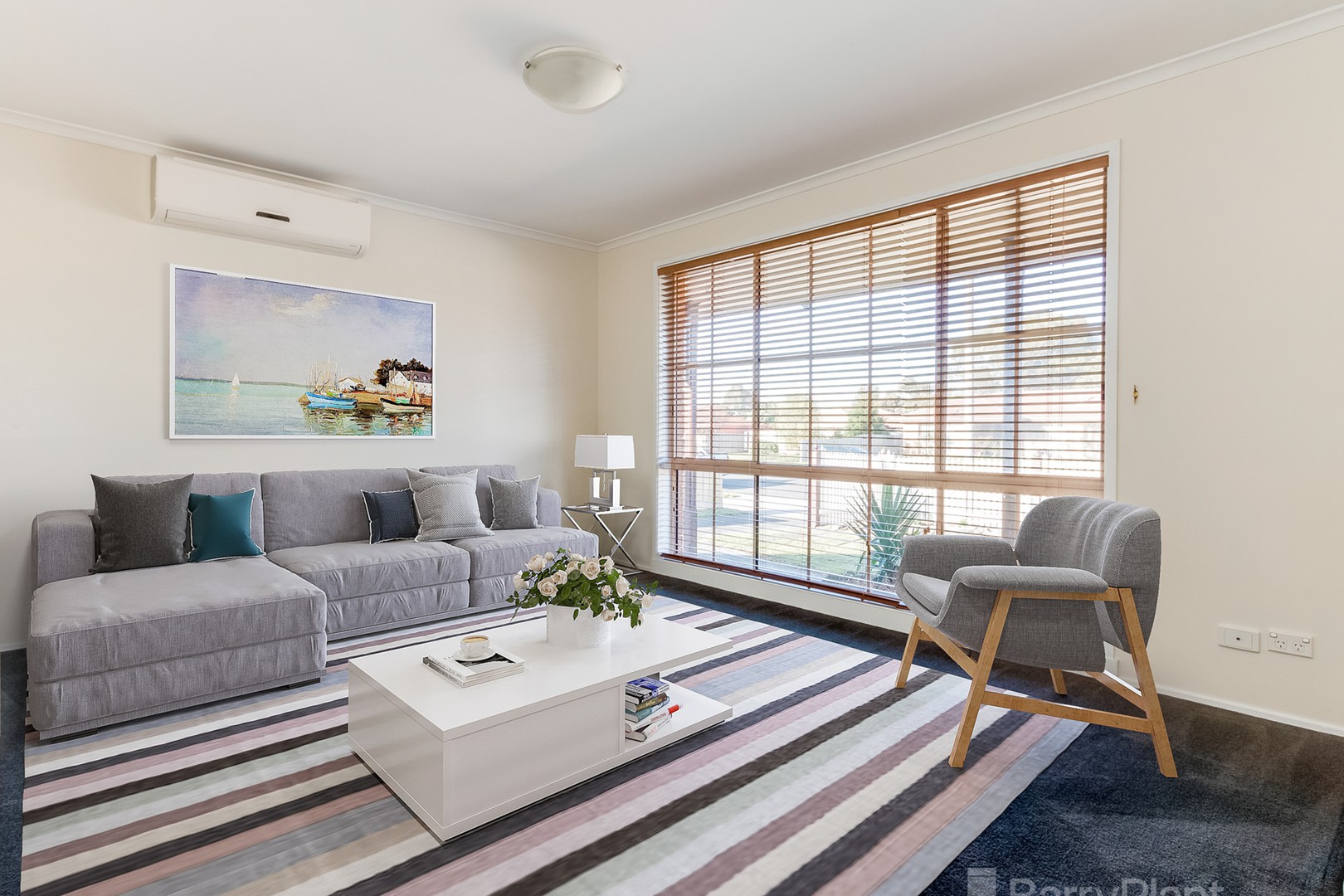 8 Simon Drive, Pakenham, VIC 3810 - Thumbnail 1 - 17/08/2021