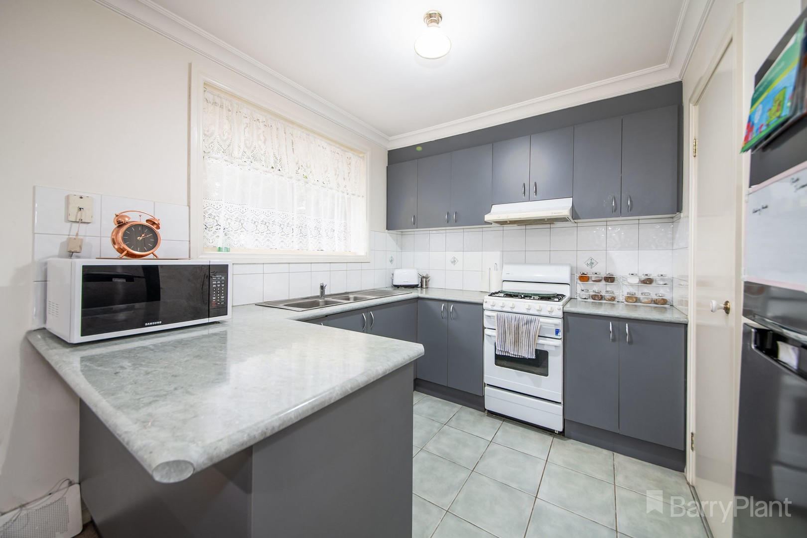 2/12 Meadow Wood Walk, Narre Warren, VIC 3805 - Thumbnail 2 - 18/08/2021