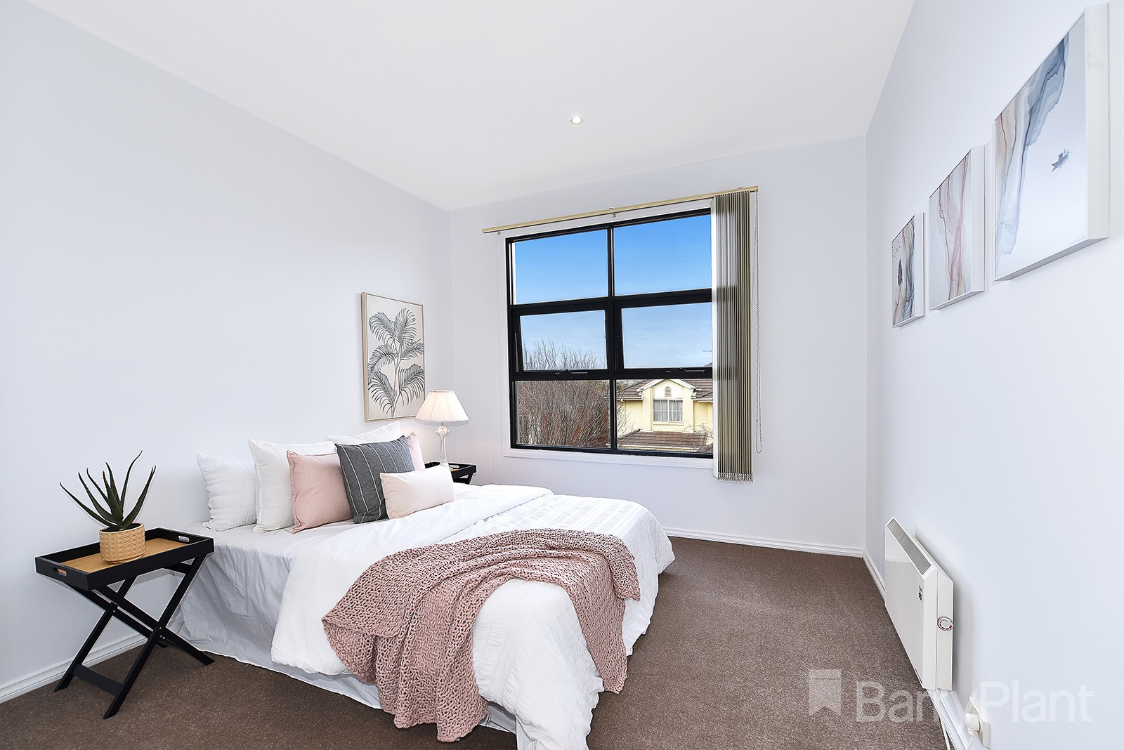 6/1 Conservatory DriveBurwood, VIC 3125, Burwood - Thumbnail 3