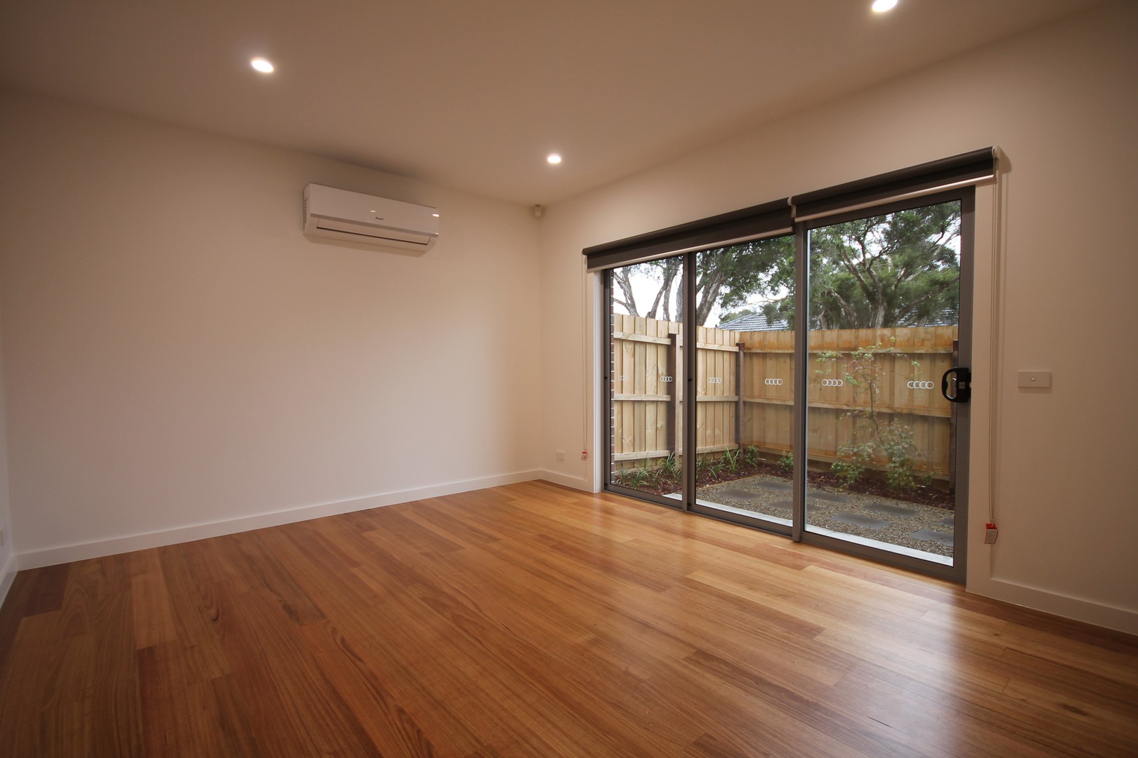 2 Army Avenue, Reservoir, VIC 3073 - Thumbnail 1 - 19/08/2021