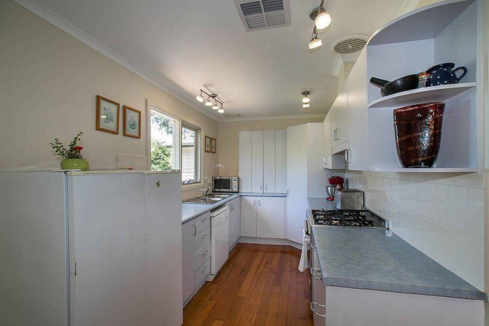 4 Weldon GroveUpwey, VIC 3158, Upwey - Thumbnail 4