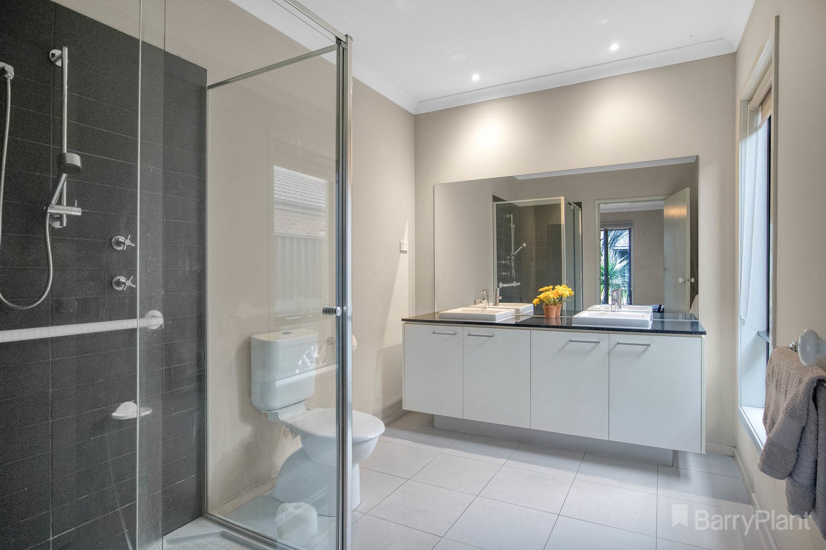 11 Page ClosePakenham, VIC 3810, Pakenham - Thumbnail 7