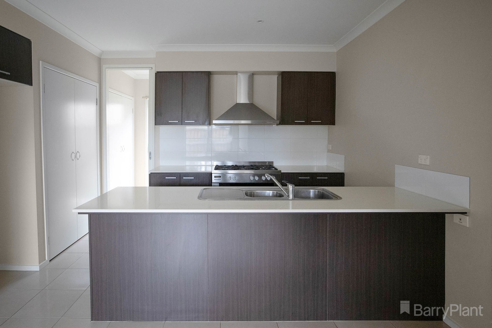 63 Frankland StreetClyde North, VIC 3978, Clyde North - Thumbnail 3