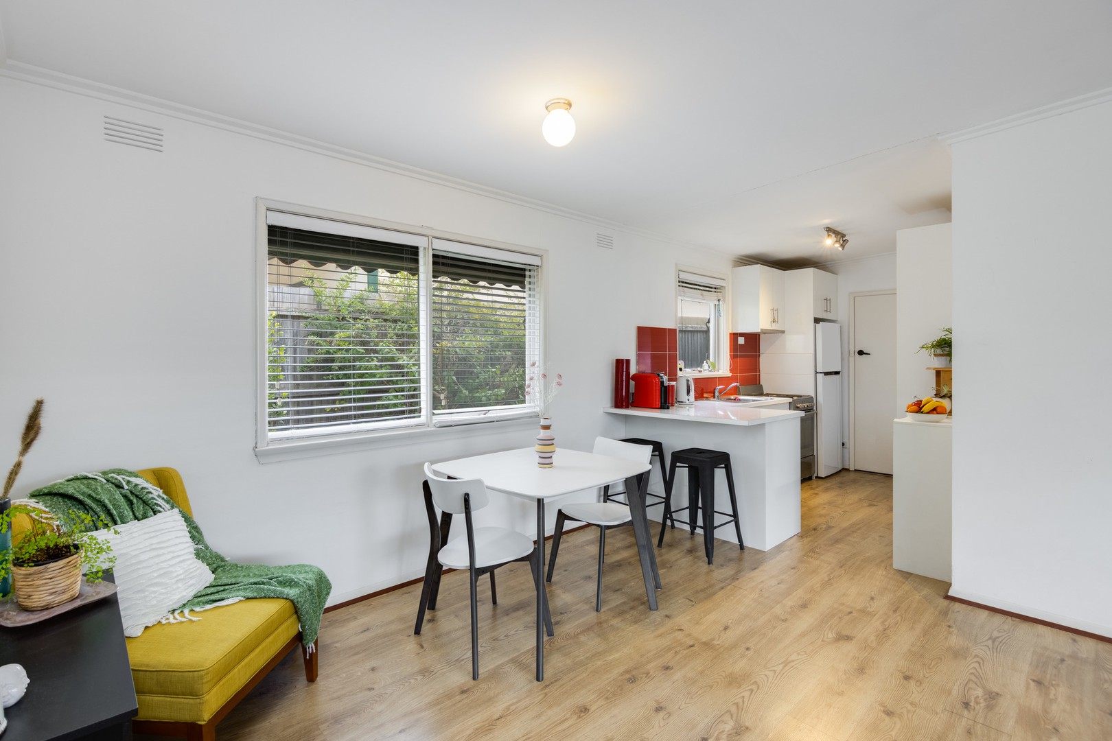 1/3 Matlock StreetHerne Hill, VIC 3218, Herne Hill - Thumbnail 4