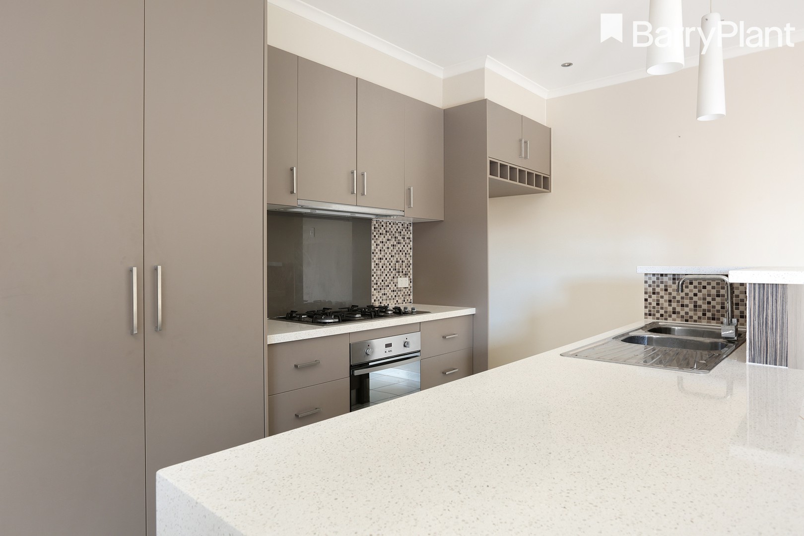 252A Millers Road, Altona North, VIC 3025 - Thumbnail 2 - 20/08/2021
