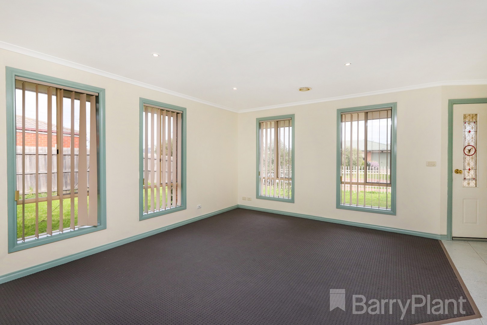 25 Yaralla Crescent, Sunshine West, VIC 3020 - Thumbnail 2 - 23/08/2021