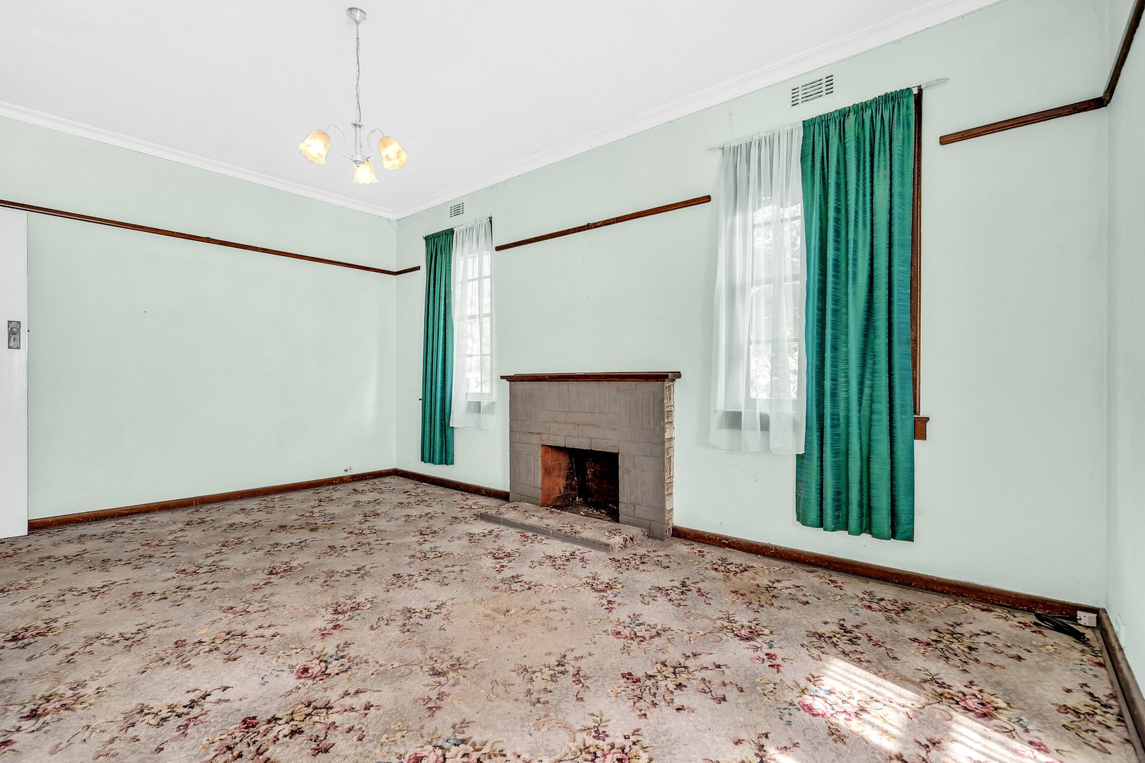 16 Croft CrescentReservoir, VIC 3073, Reservoir - Thumbnail 4