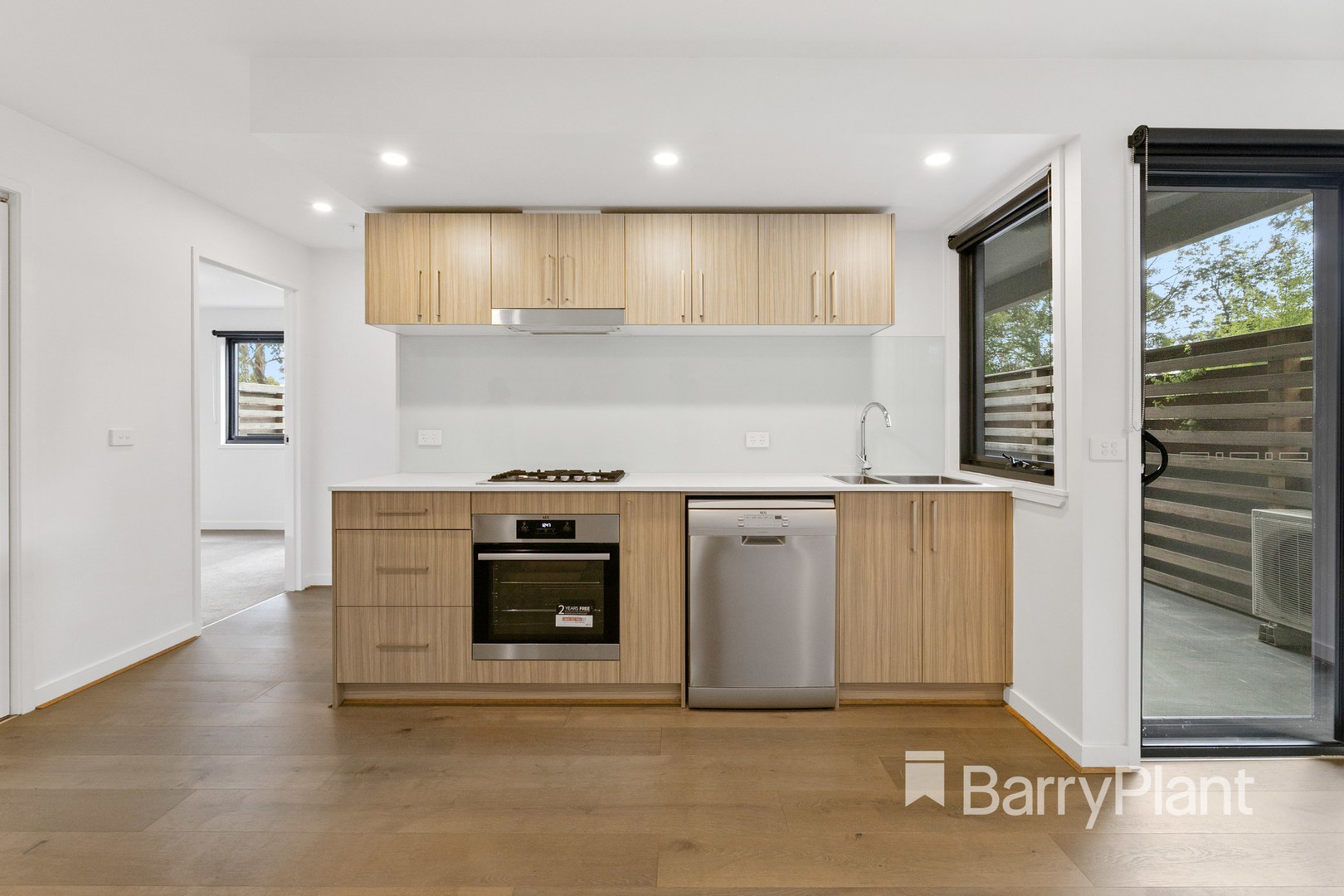 6/4 Alfrick RoadCroydon, VIC 3136, Croydon - Thumbnail 3