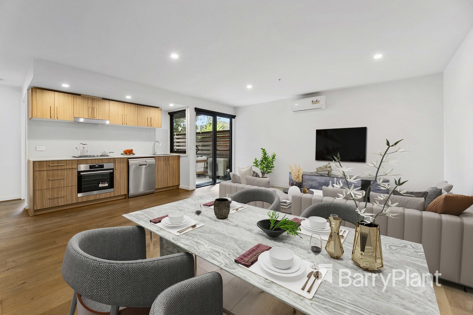 6/4 Alfrick RoadCroydon, VIC 3136, Croydon - Thumbnail 4