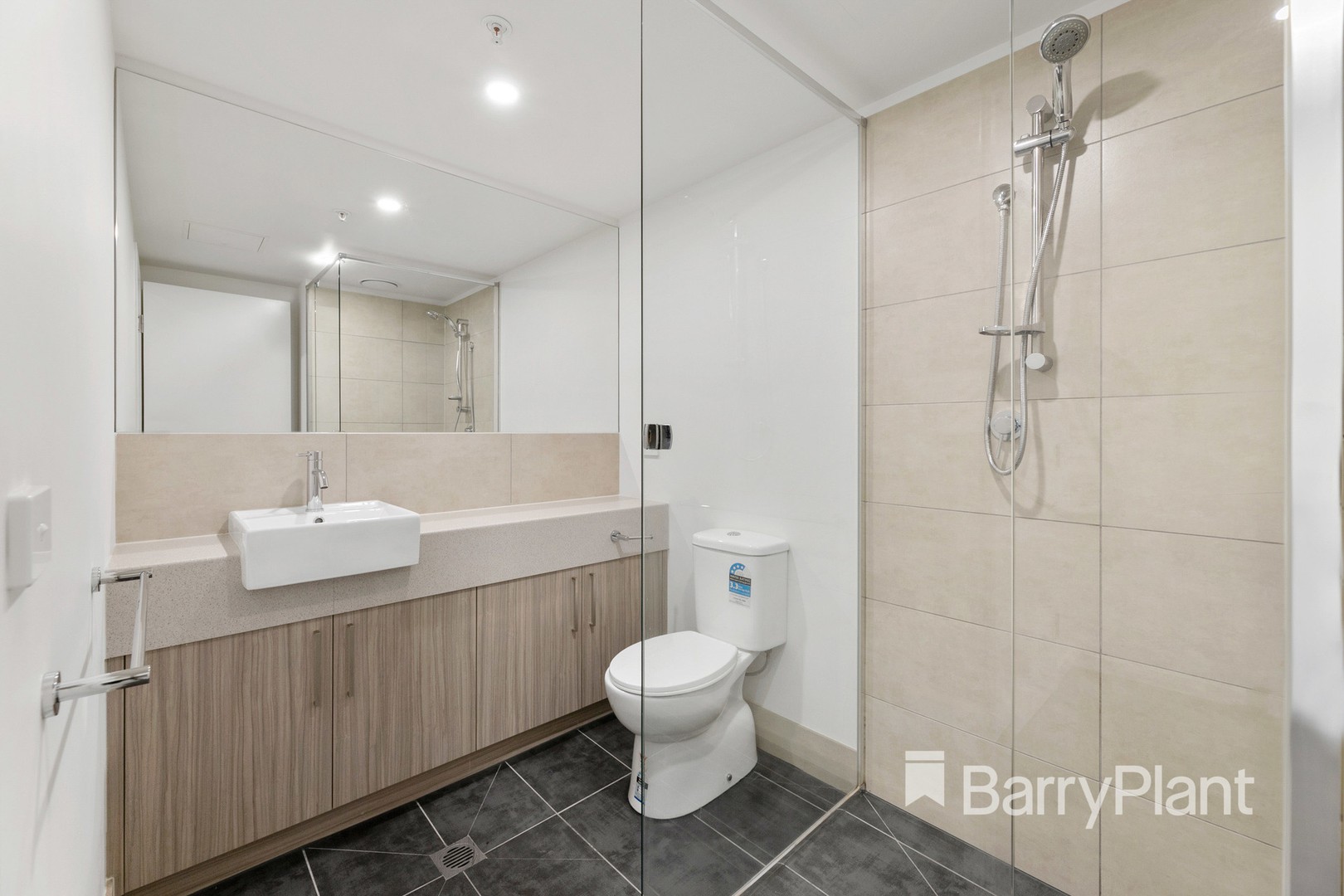 6/4 Alfrick RoadCroydon, VIC 3136, Croydon - Thumbnail 6