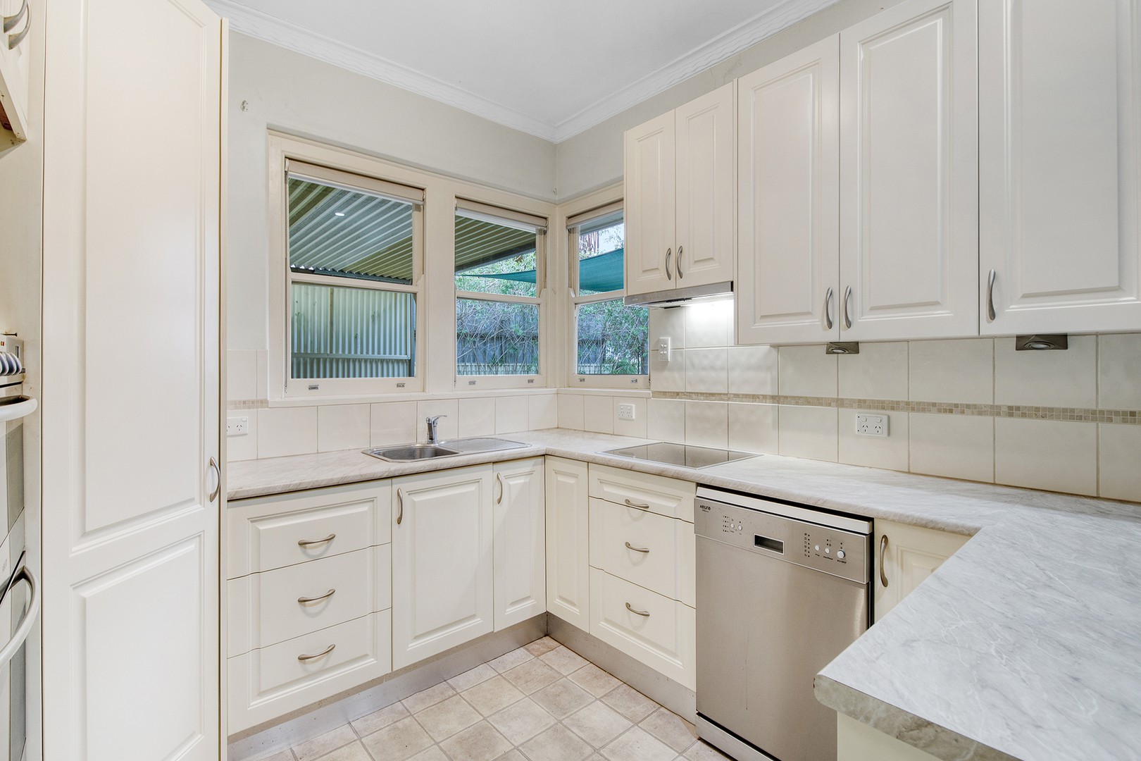 8 Panorama DriveWindsor Gardens, SA 5087, Windsor Gardens - Thumbnail 7