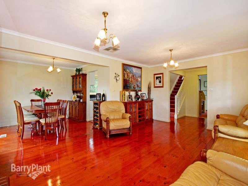 57 Old Orchard Drive, Wantirna South, VIC 3152 - Thumbnail 2 - 27/08/2021