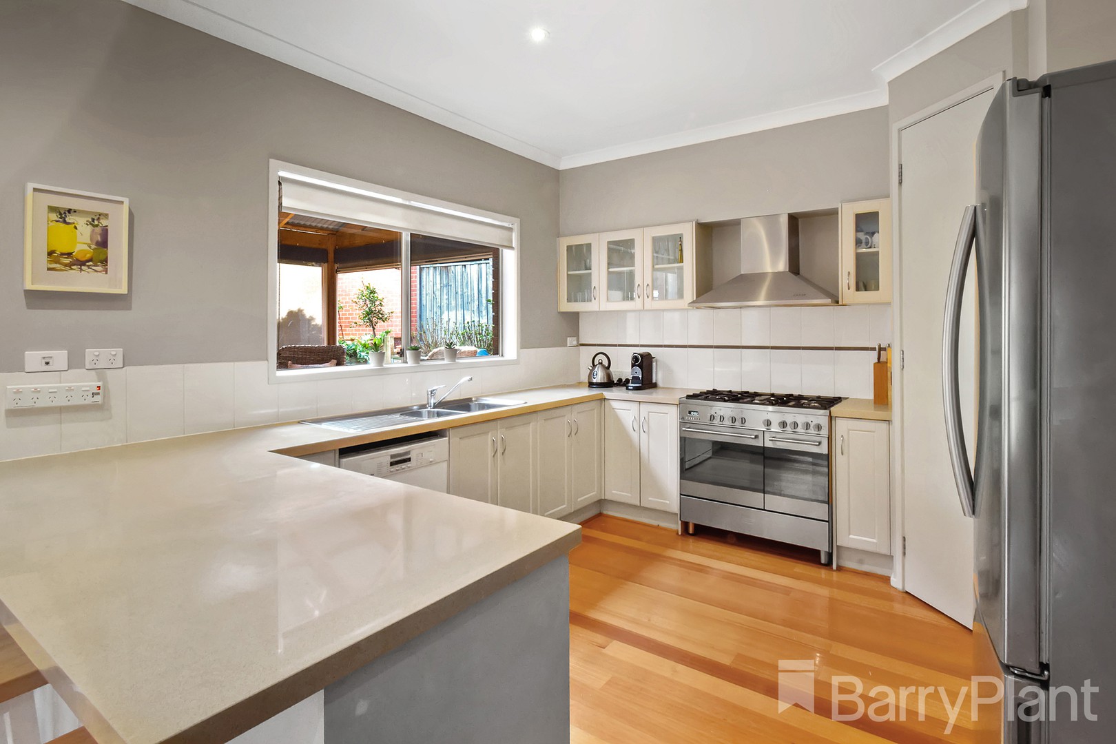 2 Barlow RiseBundoora, VIC 3083, Bundoora - Thumbnail 4