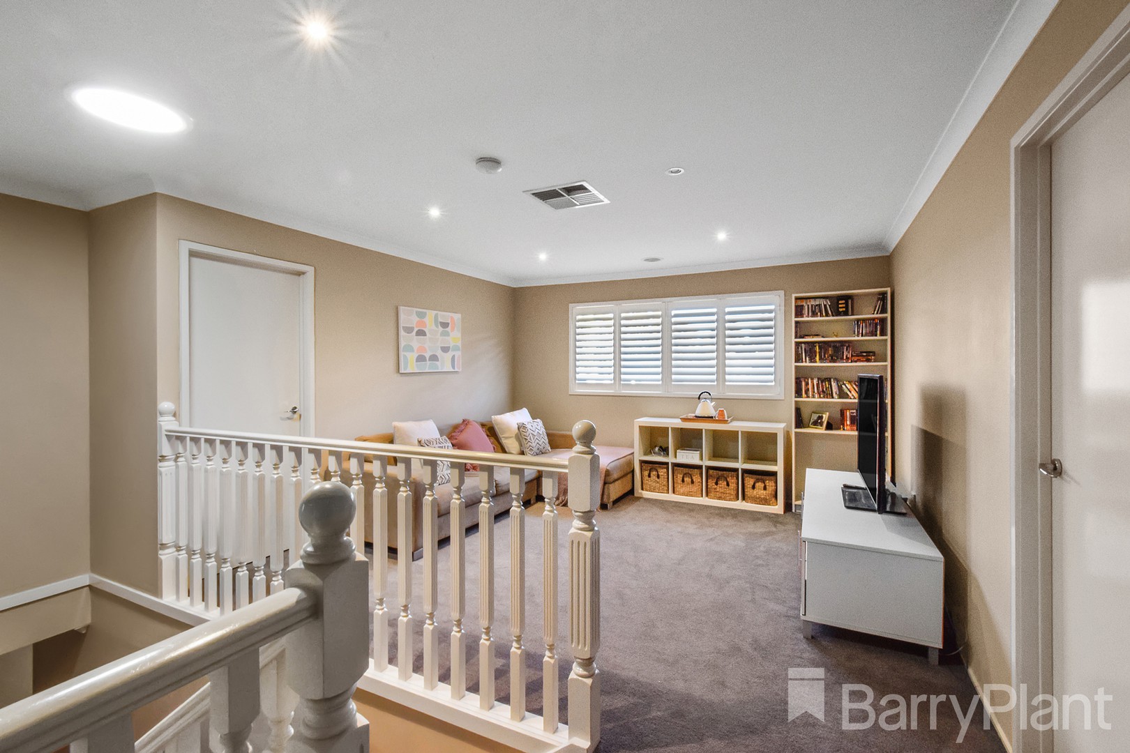 2 Barlow RiseBundoora, VIC 3083, Bundoora - Thumbnail 7
