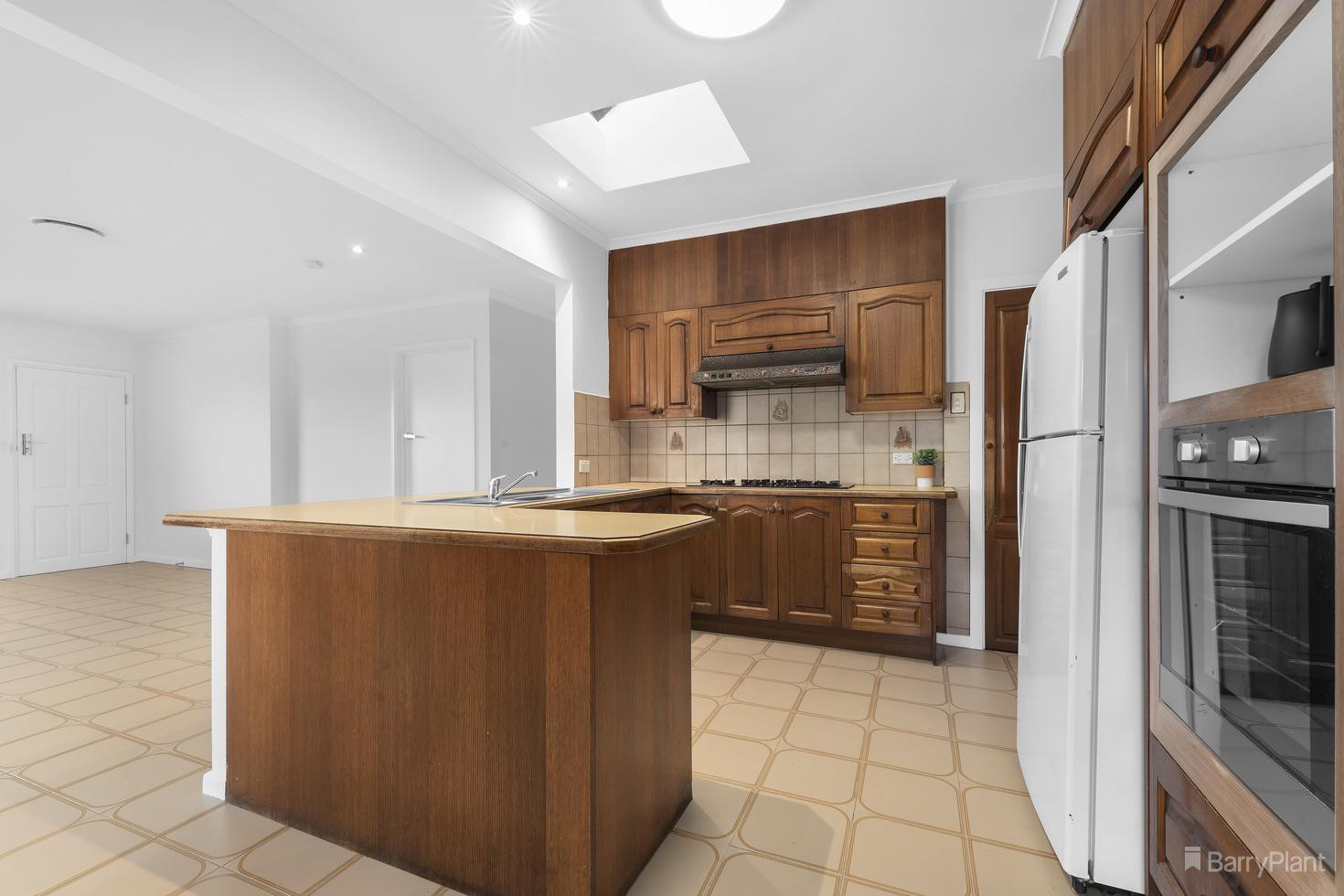8 Edgevale Road, Bulleen, VIC 3105, Bulleen - Thumbnail 4