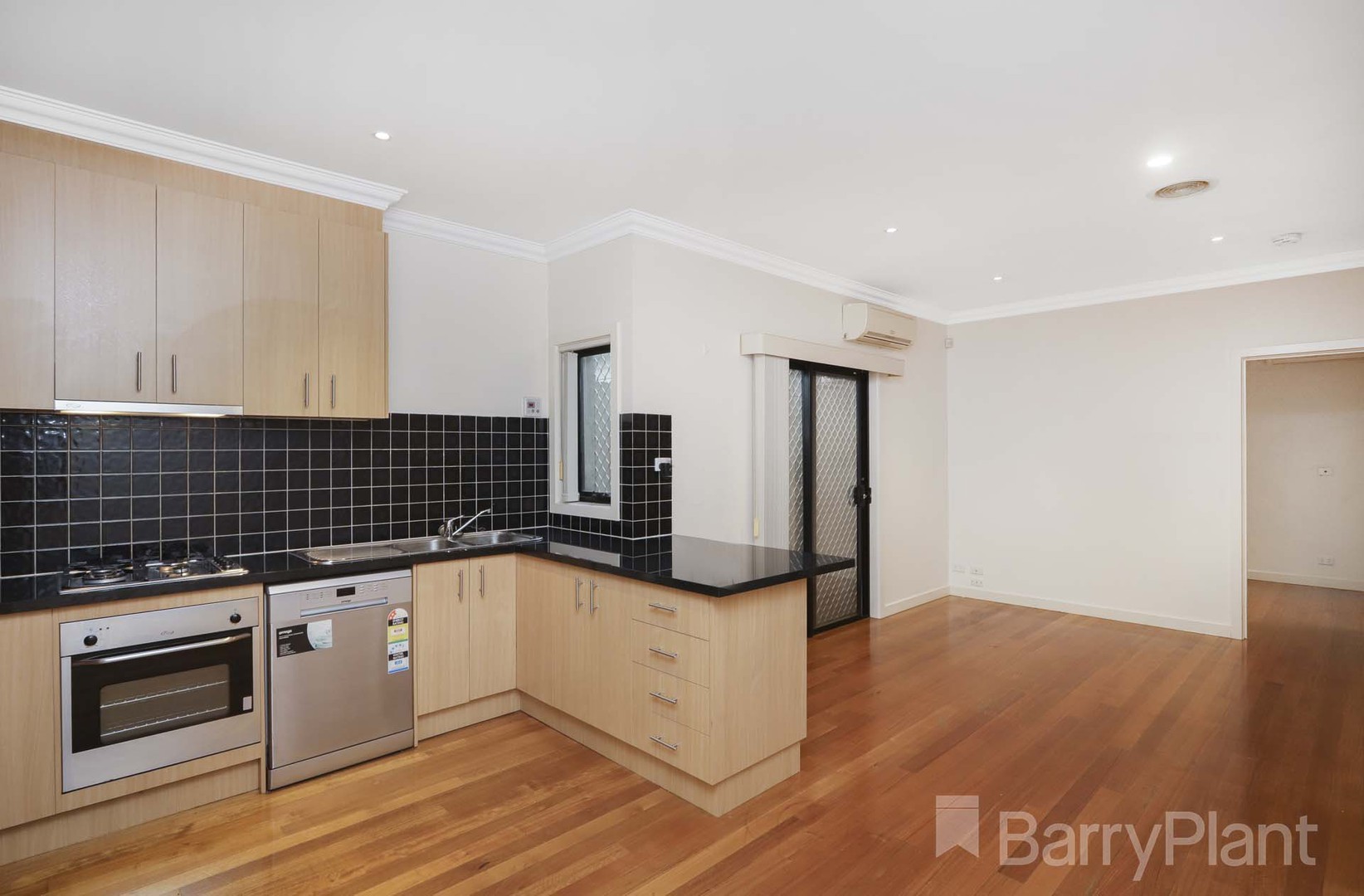 2/38 Sydney Street, Footscray, VIC 3011 - Thumbnail 1 - 30/08/2021