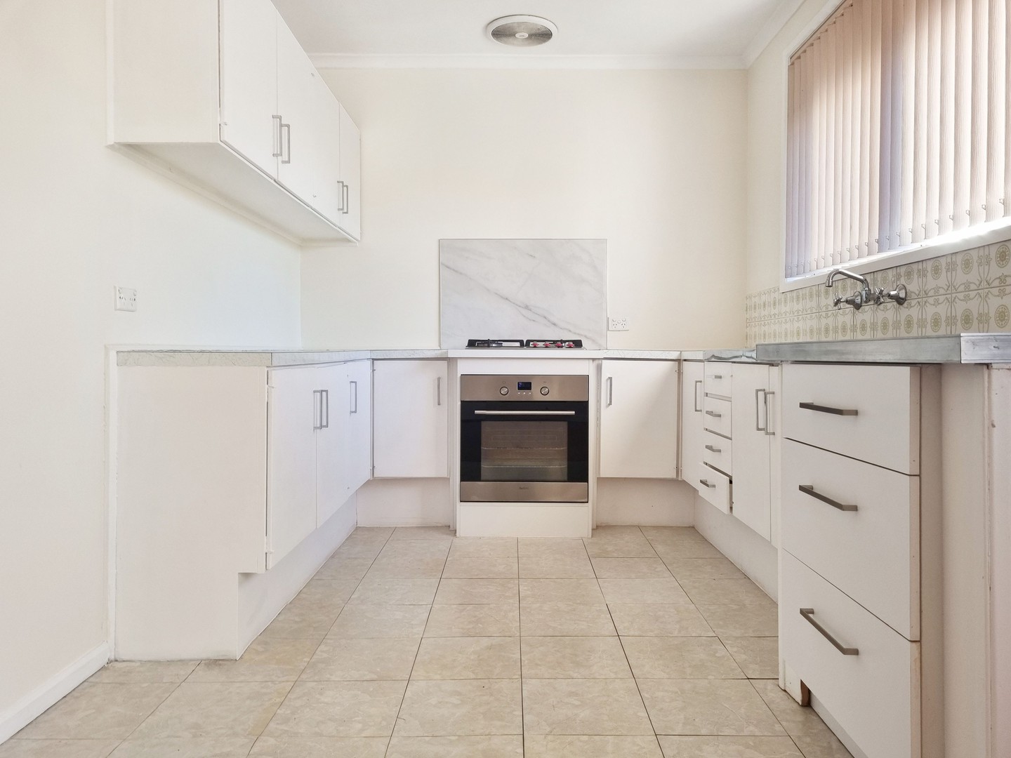 6 Hoctor CloseGladstone Park, VIC 3043, Gladstone Park - Thumbnail 5