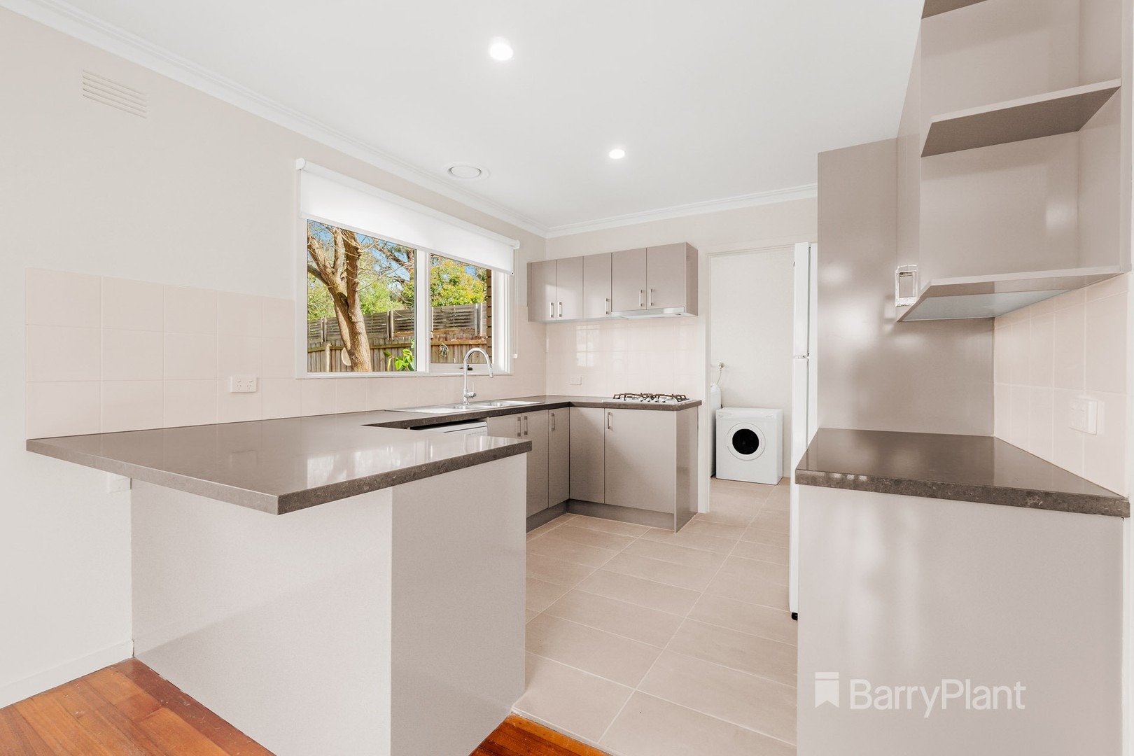 28 Polaris Drive, Doncaster East, VIC 3109, Doncaster East - Thumbnail 4