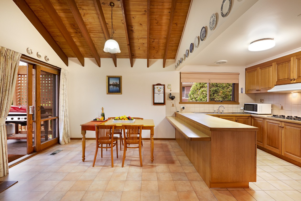 15 Apple Blossom Court, Templestowe, VIC 3106 - Thumbnail 2 - 30/08/2021