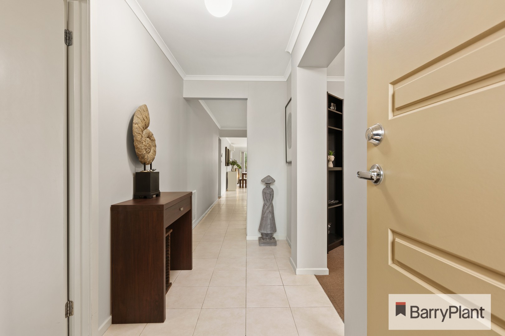 1 Katrine Place, Deer Park, VIC 3023 - Thumbnail 2 - 30/08/2021