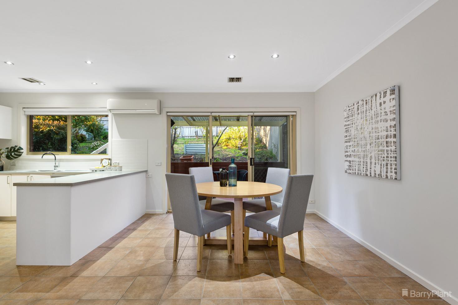 6/33 Forest Road, Forest Hill, VIC 3131, Forest Hill - Thumbnail 5