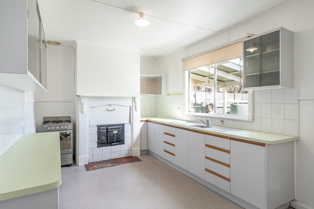 23 Manning Street, Newtown, VIC 3220 - Thumbnail 1 - 31/08/2021