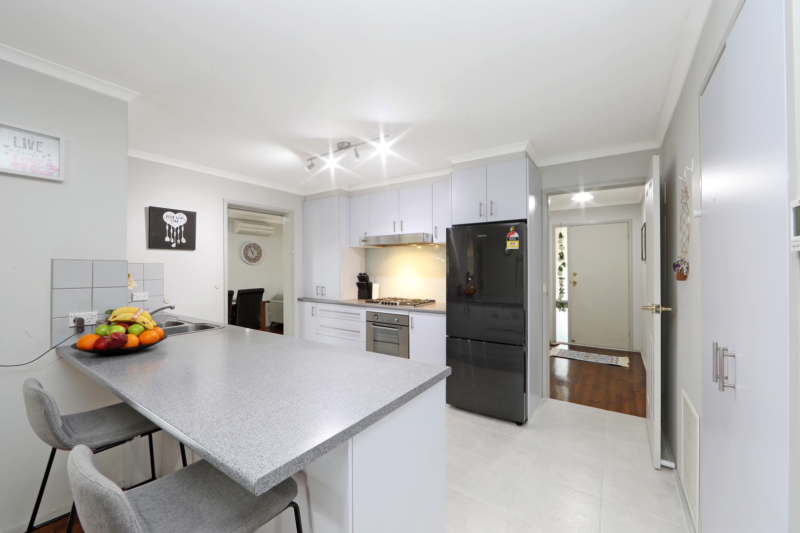 314 Dandelion Drive, Rowville, VIC 3178 - Thumbnail 2 - 31/08/2021
