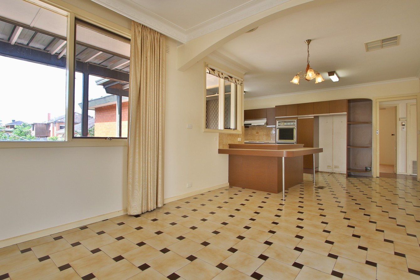 67 Maggs Street, Doncaster East, VIC 3109 - Thumbnail 2 - 01/09/2021
