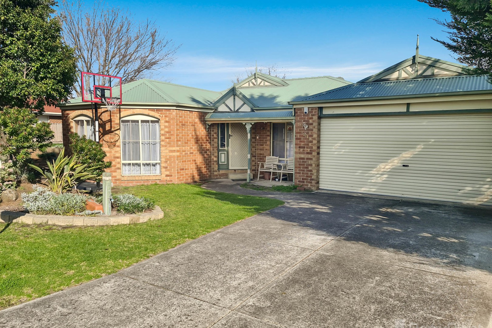 21 Browtop RoadNarre Warren, VIC 3805, Narre Warren - Thumbnail 2