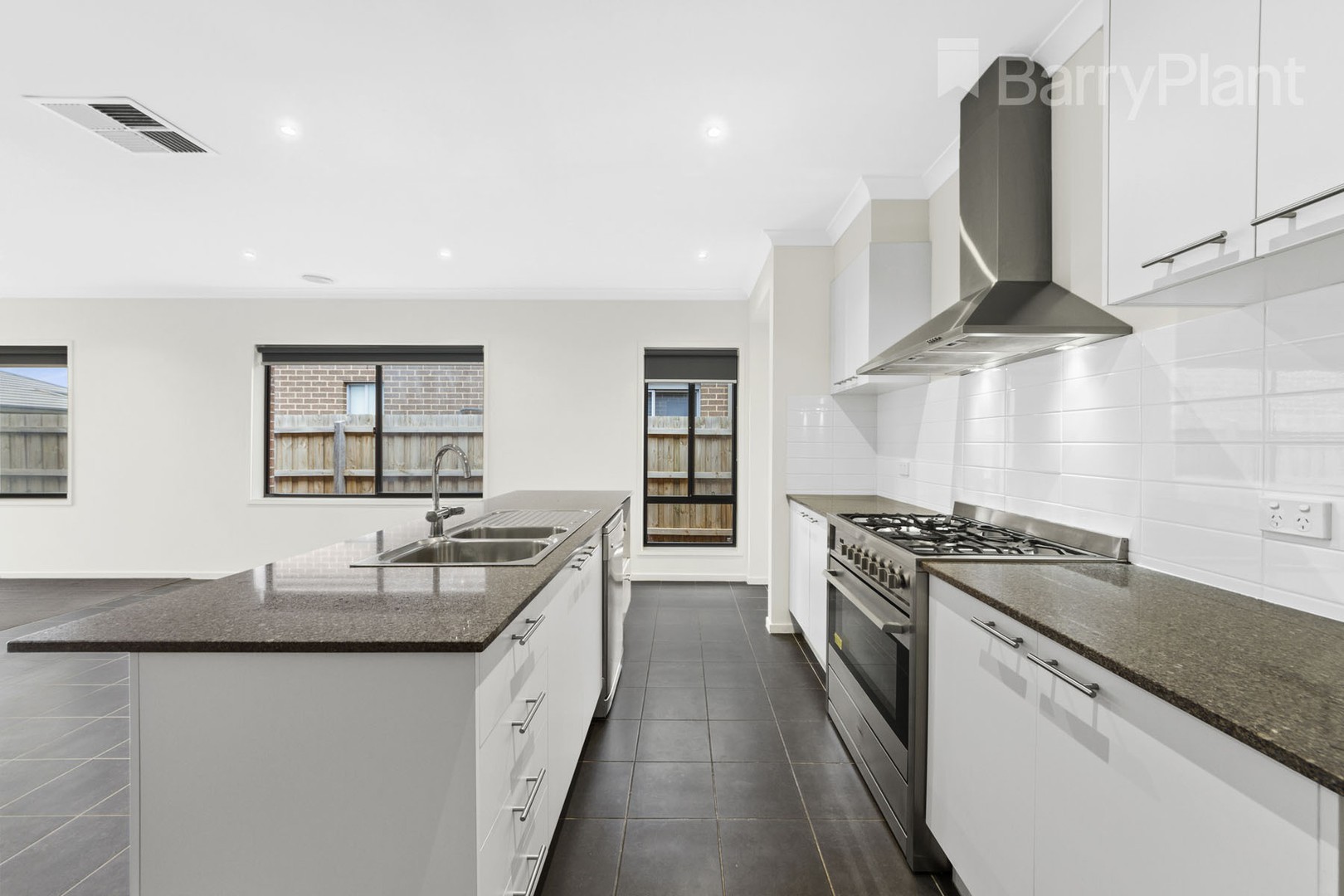 3 Fleece Road, Aintree, VIC 3336 - Thumbnail 1 - 03/09/2021