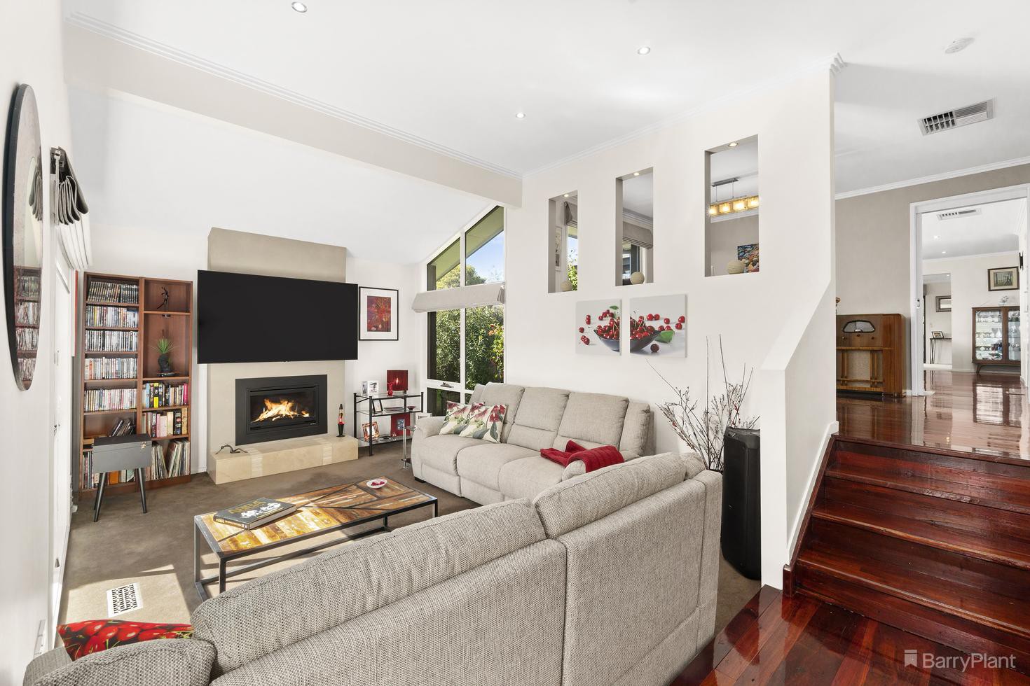 24 Ely StreetEltham, VIC 3095, Eltham - Thumbnail 3