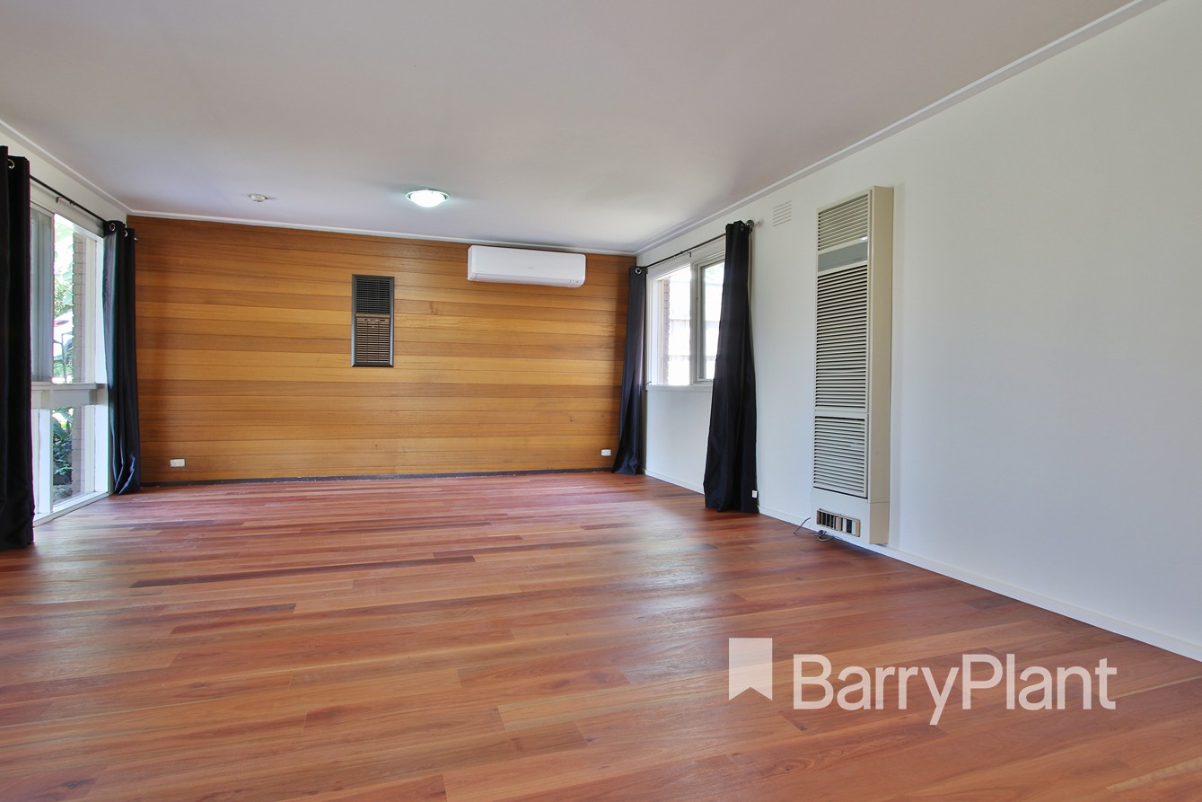 15 PALMERSTON  Avenue, Templestowe Lower, VIC 3107 - Thumbnail 1 - 03/09/2021