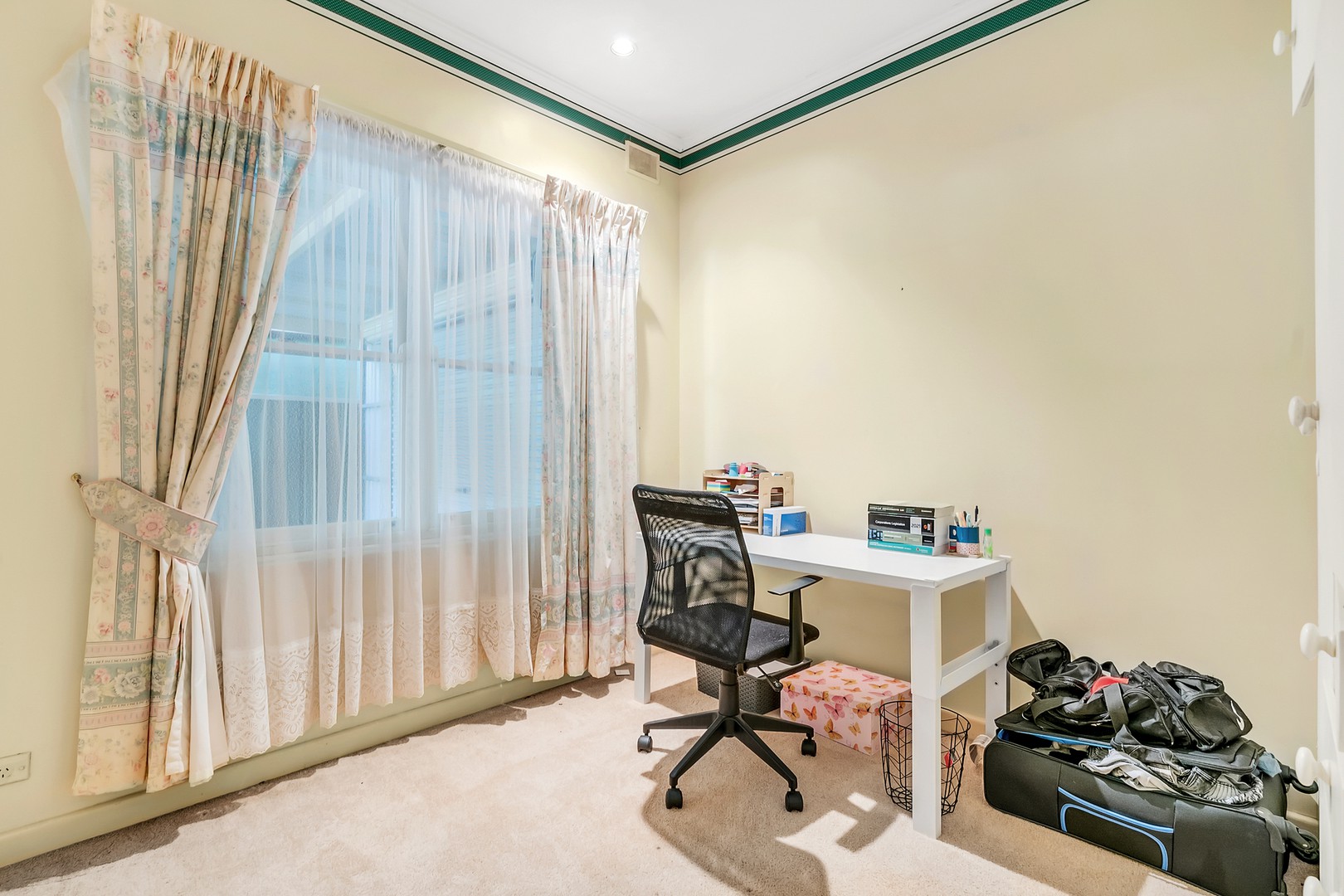 28 River Valley DriveWindsor Gardens, SA 5087, Windsor Gardens - Thumbnail 8